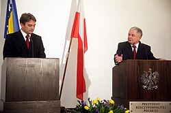 Željko Komšić นักการเมืองผู้ทรงอิทธิพลและสมาชิกคณะประธานาธิบดีบอสเนียและเฮอร์เซโกวีนา