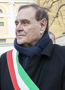 Clemente Mastella นักการเมืองผู้ทรงอิทธิพลและเส้นทางสายอำนาจในอิตาลี