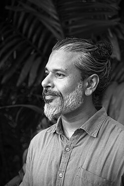 Shehan Karunatilaka นักเขียนรางวัล Booker Prize ผู้ถ่ายทอดประวัติศาสตร์ศรีลังกาผ่านวรรณกรรม