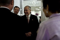 อานันท์ ปันยารชุน รัฐบุรุษและอดีตนายกรัฐมนตรีผู้ขับเคลื่อนการปฏิรูปประเทศไทย