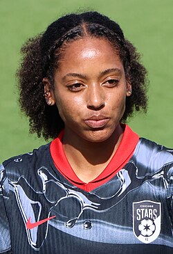 Nádia Gomes เส้นทางนักเตะสาวโปรตุกีสผู้กลับมาผงาดในลีกสหรัฐฯ