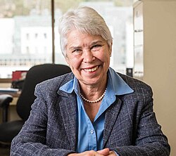 Carol Christ ผู้นำหญิงผู้สร้างประวัติศาสตร์แห่งมหาวิทยาลัยแคลิฟอร์เนีย เบิร์กลีย์