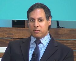 Avik Roy ผู้เชี่ยวชาญด้านนโยบายสาธารณะและกลยุทธ์การเงินระดับโลก
