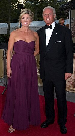 Deborah Norville เส้นทางชีวิตจากผู้ประกาศข่าวระดับโลกสู่เจ้าแม่ธุรกิจงานฝีมือ