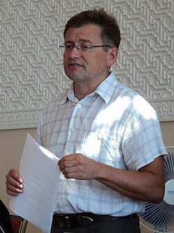 Vladislav M. Zubok ผู้เชี่ยวชาญประวัติศาสตร์สงครามเย็นและรัสเซียระดับโลก