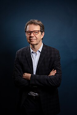 Michel Sadelain ผู้บุกเบิกนวัตกรรม CAR T-cell และวิศวกรรมพันธุกรรมเพื่อการรักษามะเร็ง