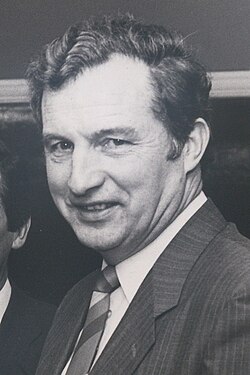 Michael Smith นักการเมืองผู้ทรงอิทธิพลแห่งพรรค Fianna Fáil
