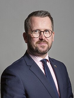 Stewart McDonald นักการเมือง SNP ผู้ขับเคลื่อนสิทธิความเท่าเทียมและความมั่นคง