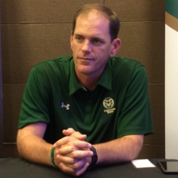 Mike Bobo เส้นทางอาชีพโค้ชอเมริกันฟุตบอลผู้เชี่ยวชาญการปั้นควอเตอร์แบ็ก
