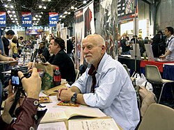 Chris Claremont ผู้พลิกโฉมจักรวาล X-Men และตำนานนักเขียนคอมิกส์ระดับโลก