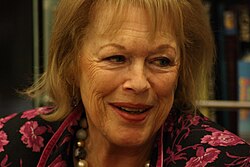Lady Antonia Fraser นักเขียนประวัติศาสตร์และชีวประวัติระดับโลก