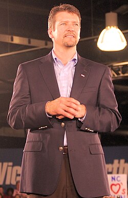 Todd Palin อดีตสุภาพบุรุษหมายเลขหนึ่งแห่งรัฐอลาสก้าและแชมป์แข่งสโนว์โมบิล