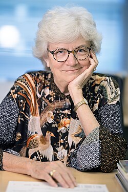 Nancy Hopkins นักชีววิทยาโมเลกุลผู้บุกเบิกและนักขับเคลื่อนความเท่าเทียมทางเพศในวงการวิทยาศาสตร์