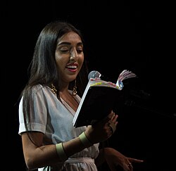 Rupi Kaur กวีสาวผู้พลิกโฉมวงการวรรณกรรมด้วย Instapoetry