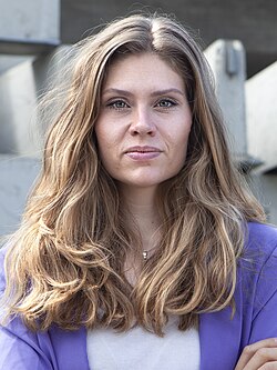 Katarina Stensson ผู้นำพรรคโจรสลัดสวีเดนและนักขับเคลื่อนด้านการศึกษา