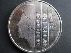 Bruno Ninaber van Eyben ดีไซน์เนอร์ผู้สร้างสรรค์เหรียญกษาปณ์แห่งเนเธอร์แลนด์