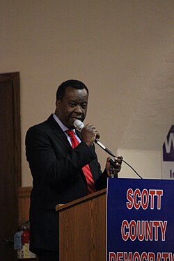 Willie Wilson จากลูกจ้างรายชั่วโมงสู่มหาเศรษฐีและนักการเมืองผู้ไม่ยอมแพ้แห่งชิคาโก