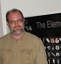 Theodore Gray ผู้เปลี่ยนโลกวิทยาศาสตร์ให้เป็นเรื่องสนุกและจับต้องได้