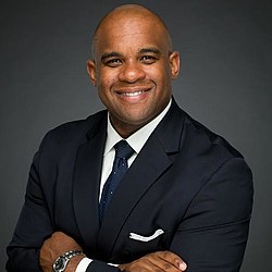 Willie L. Phillips กับบทบาทผู้นำ FERC และการขับเคลื่อนโครงสร้างพื้นฐานพลังงานสหรัฐฯ