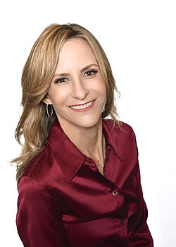 Beth Darnall ผู้เชี่ยวชาญด้านจิตวิทยาความเจ็บปวดและการลดการใช้ยาโอปิออยด์