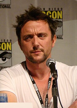 Peter Serafinowicz อัจฉริยะผู้สร้างสีสันแห่งวงการบันเทิงอังกฤษ