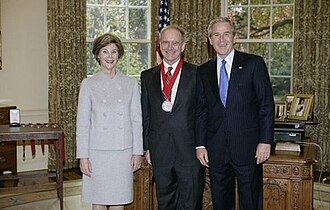 John Lewis Gaddis ปรมาจารย์ด้านประวัติศาสตร์สงครามเย็นและยุทธศาสตร์โลก