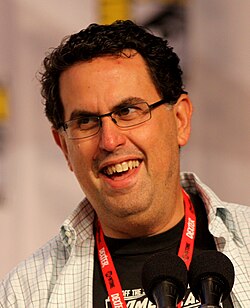 David A. Goodman ผู้สร้างสรรค์บทละครโทรทัศน์และอดีตประธาน WGAW