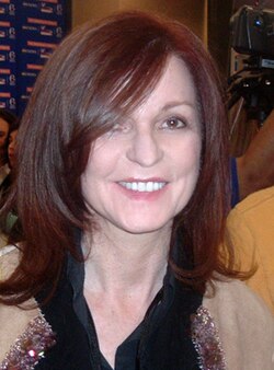 Maureen Dowd นักเขียนคอลัมน์ผู้ทรงอิทธิพลแห่ง The New York Times กับปลายปากกาที่สั่นสะเทือนการเมืองสหรัฐฯ