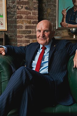 Stephen Pound นักการเมืองผู้หลากหลายและเส้นทางชีวิตในสภาอังกฤษ