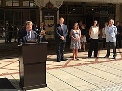 Joe Hogsett เส้นทางชีวิตและบทบาทนายกเทศมนตรีเมืองอินเดียนาโพลิส