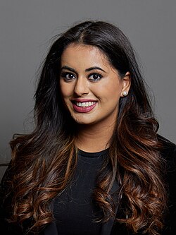 Anum Qaisar เส้นทางนักการเมืองหญิงมุสลิมผู้ต่อสู้เพื่อความเท่าเทียมในสกอตแลนด์
