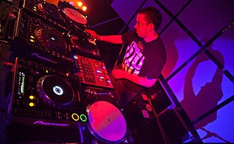 Nu:Tone ศิลปินผู้สร้างสรรค์ดนตรี Drum and Bass ระดับโลก