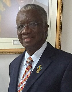 Freundel Stuart อดีตนายกรัฐมนตรีบาร์เบโดสและเส้นทางการเมืองที่น่าสนใจ