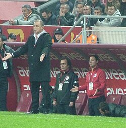 Fatih Terim ตำนานกุนซือผู้พลิกโฉมหน้าฟุตบอลตุรกีและยุโรป