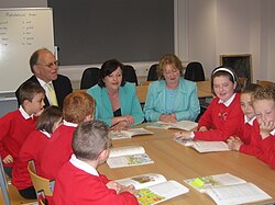 Fiona Hyslop เส้นทางชีวิตและการเมืองของรัฐมนตรีผู้ทรงอิทธิพลแห่งสกอตแลนด์