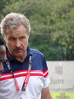 Kevin Bond เส้นทางชีวิตจากกองหลังระดับอาชีพสู่กุนซือผู้คร่ำหวอดในวงการฟุตบอล