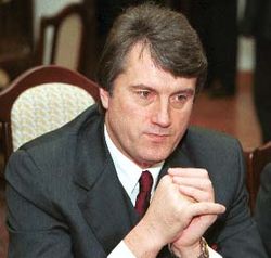 Viktor Yushchenko เส้นทางชีวิตและบทบาททางการเมืองของอดีตประธานาธิบดีแห่งยูเครน