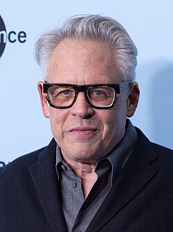 Bill Condon ผู้กำกับและนักเขียนบทมือรางวัลผู้สร้างสรรค์ผลงานระดับโลก