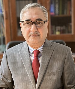 Raghuvendra Tanwar ปราชญ์ด้านประวัติศาสตร์และผู้ขับเคลื่อนการศึกษาอินเดีย
