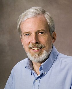 Stuart A. Umpleby ผู้เชี่ยวชาญด้านไซเบอร์เนติกส์และทฤษฎีระบบระดับโลก