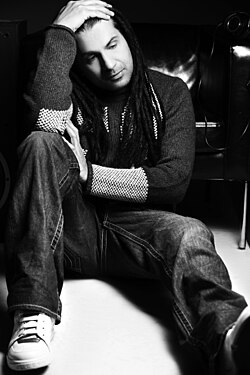 Apache Indian ผู้บุกเบิกดนตรี Bhangramuffin ระดับโลก