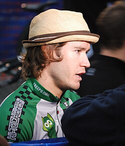 Mark-Paul Gosselaar เส้นทางชีวิตจากดาวรุ่ง Saved by the Bell สู่ยอดฝีมือวงการบันเทิง