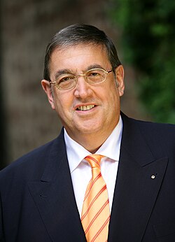 Karl A. Lamers นักการเมืองผู้ทรงอิทธิพลแห่งพรรค CDU และอดีตประธานสมัชชารัฐสภา NATO