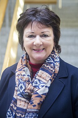 Rona Mackay เส้นทางชีวิตและการทำงานของนักการเมืองหญิงผู้ทรงอิทธิพลแห่ง SNP