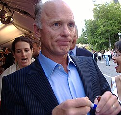 Ed Harris นักแสดงเจ้าบทบาทผู้สร้างตำนานจากเวทีละครสู่จอเงินระดับโลก