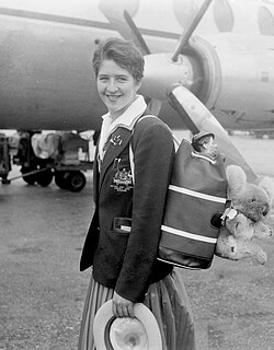 Dawn Fraser ตำนานนักว่ายน้ำหญิงผู้สร้างประวัติศาสตร์ให้โลกและออสเตรเลีย
