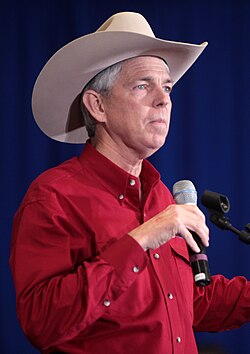 David Barton นักเคลื่อนไหวทางการเมืองและผู้ก่อตั้ง WallBuilders กับข้อถกเถียงด้านประวัติศาสตร์สหรัฐฯ