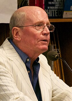 Jonathan Yardley นักวิจารณ์หนังสือระดับตำนานเจ้าของรางวัลพูลิตเซอร์
