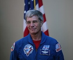 John Blaha วีรบุรุษน่านฟ้าและนักบินอวกาศผู้สร้างตำนานแห่ง NASA