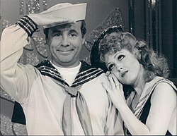 Bernadette Peters ตำนานนักแสดงและนักร้องผู้ทรงอิทธิพลแห่งวงการบรอดเวย์
